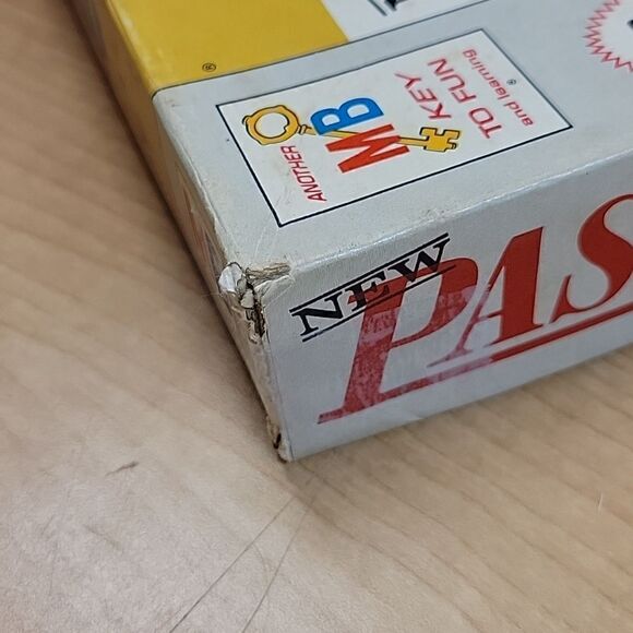 Vintage 1962 Milton Bradley Password Board Game #4260 -Volume 7. Used - Picture 11 of 11